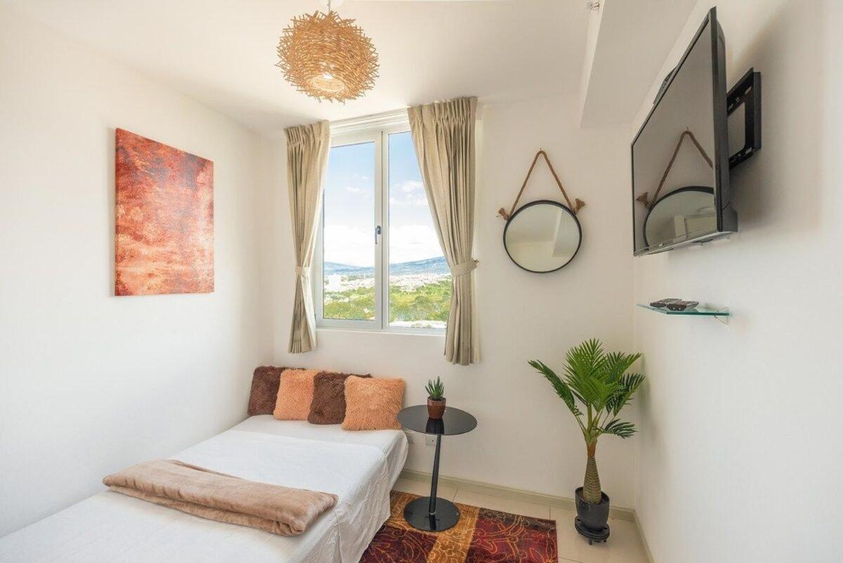 Boho Chic, Apart- Condo Cerca De Sjo Intl Airport Heredia Buitenkant foto