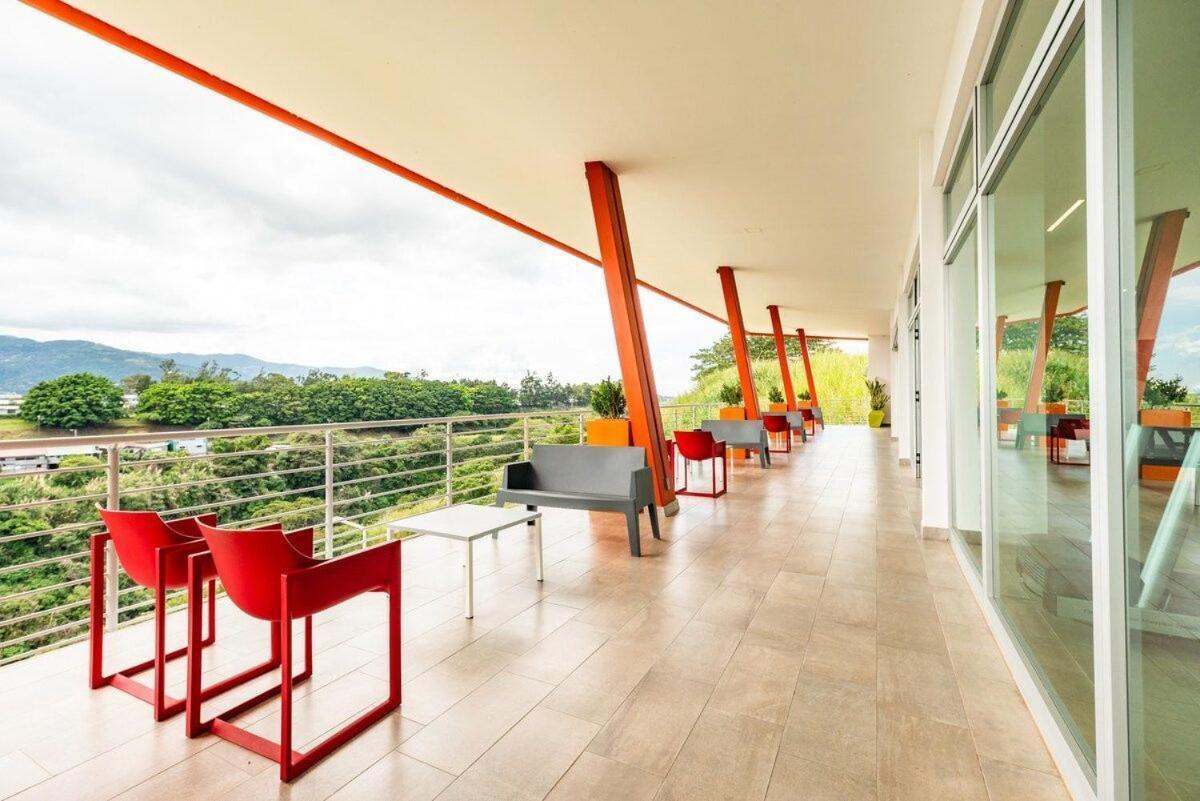 Boho Chic, Apart- Condo Cerca De Sjo Intl Airport Heredia Buitenkant foto